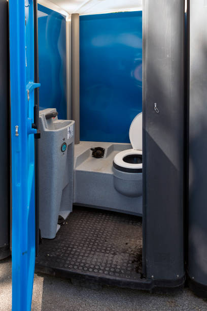 Best Temporary restroom rental  in Oak Ridge, NJ